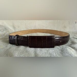 DKNY Elegant Brown Leather Belt